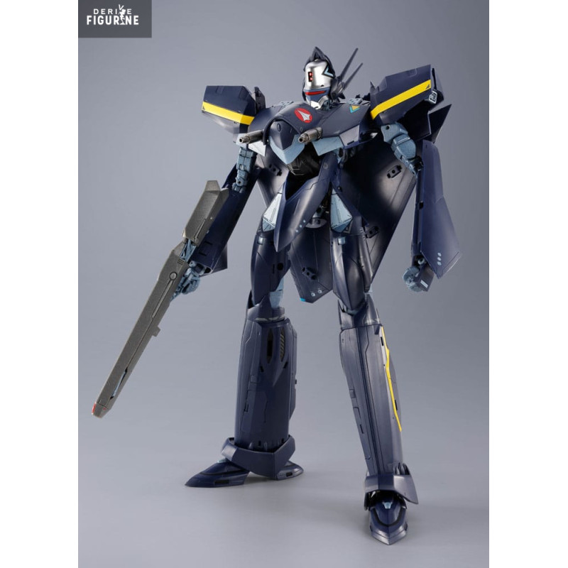 PRE ORDER - Macross 7 - VF-17S Nightmare Stealthvalkyrie figure (Gamlin Kizaki use), DX Chogokin