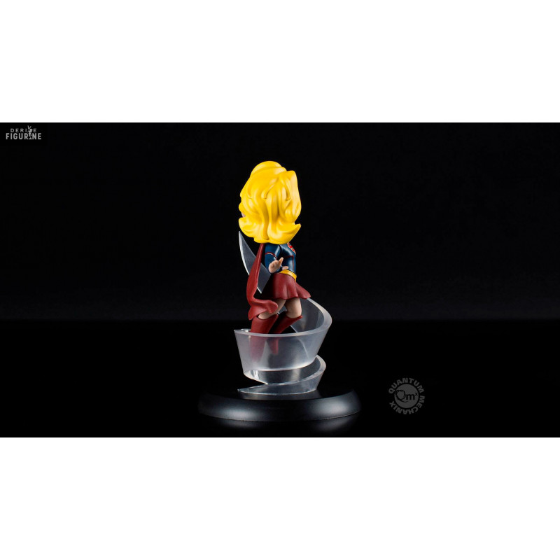 DC Comics - Supergirl...