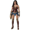PRÉCOMMANDE - DC Comics, Justice League - Figurine Wonder Woman, MAFEX