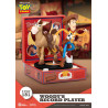 PRÉCOMMANDE - Disney/Pixar, Toy Story - Figurine Woody, Record Player D-Stage