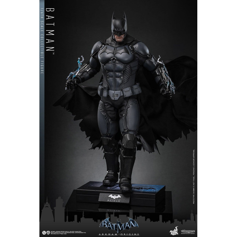 PREORDER - DC Comics, Batman Arkham Origins - Batman figure, Videogame Masterpiece