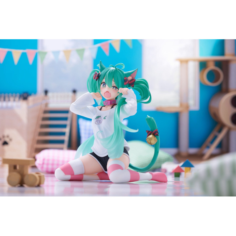 PREORDER - Figurine Hatsune...