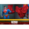 PRÉCOMMANDE - DC Comics, Batman: The Dark Knight Returns - Figurine Superman, Comic Masterpiece