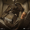 PREORDER - Alien 3 - Ellen Ripley and Dog Alien figure, Art Scale