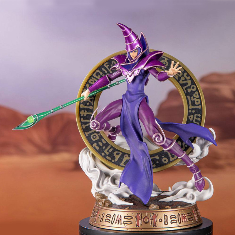 PREORDER - Yu-Gi-Oh! - Dark Magician figure, Purple Edition