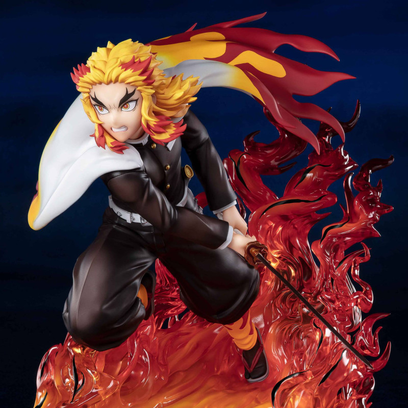 Demon Slayer: Kimetsu no Yaiba - Kyojuro Rengoku figure Flame Hashira, FiguartsZERO