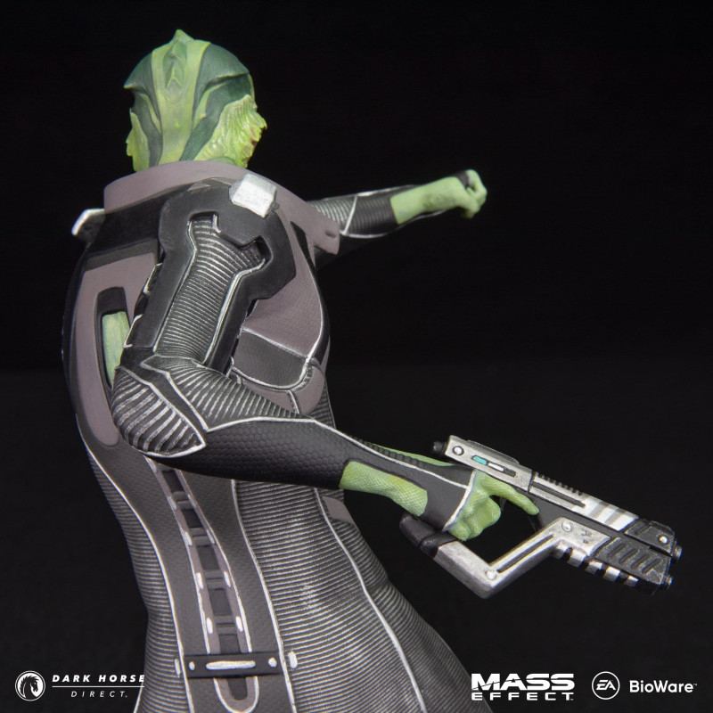 PRÉCOMMANDE - Mass Effect -...