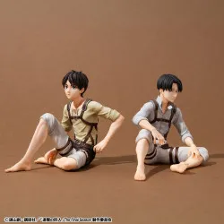 PREORDER - Attack on Titan...