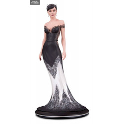 DC Comics - Catwoman figure...