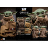 Star Wars: The Mandalorian - Grogu figure, Life-Size Masterpiece