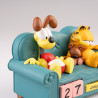 PRÉCOMMANDE - Garfield - Figurine calendrier perpétuel Garfield & Odie