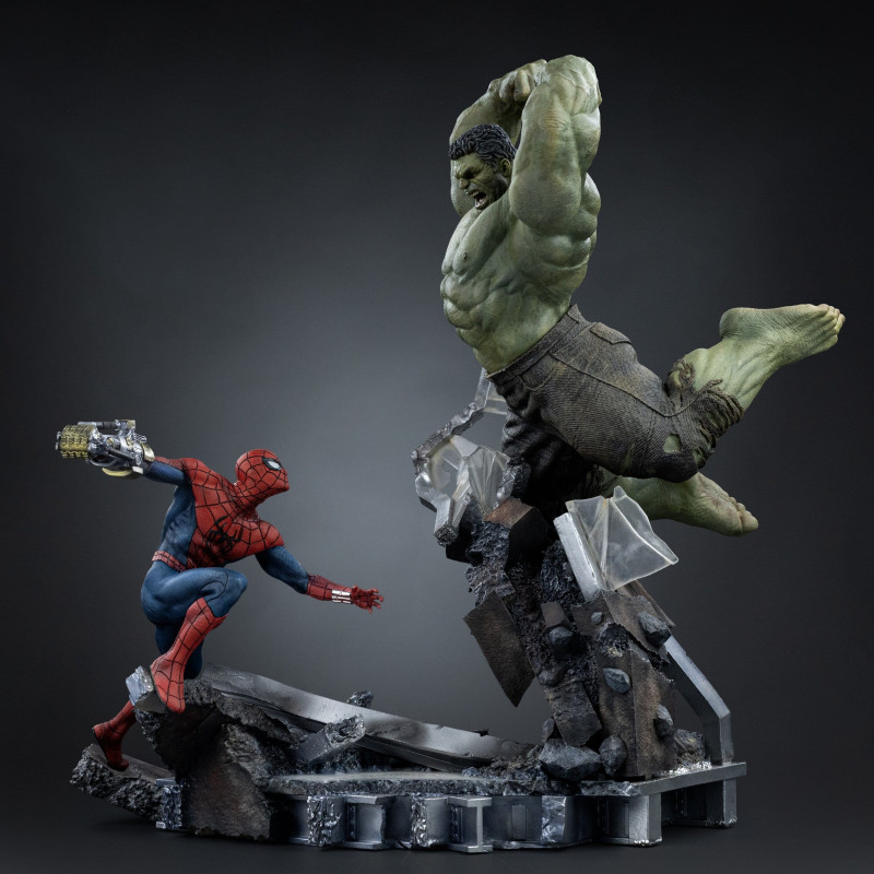 PRÉCOMMANDE - Marvel Comics - Figurine Spider-Man vs Hulk, Art Scale