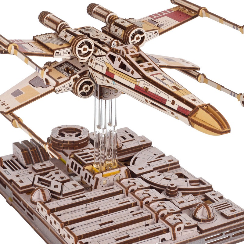 PREORDER - Star Wars - Wooden 3D puzzle Luke Skywalker's X-Wing Starfighter