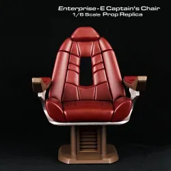PREORDER - Star Trek: First...