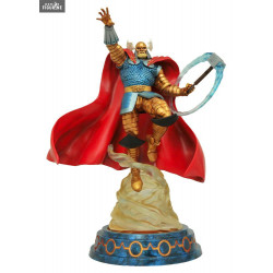 Marvel - Figure Armored...
