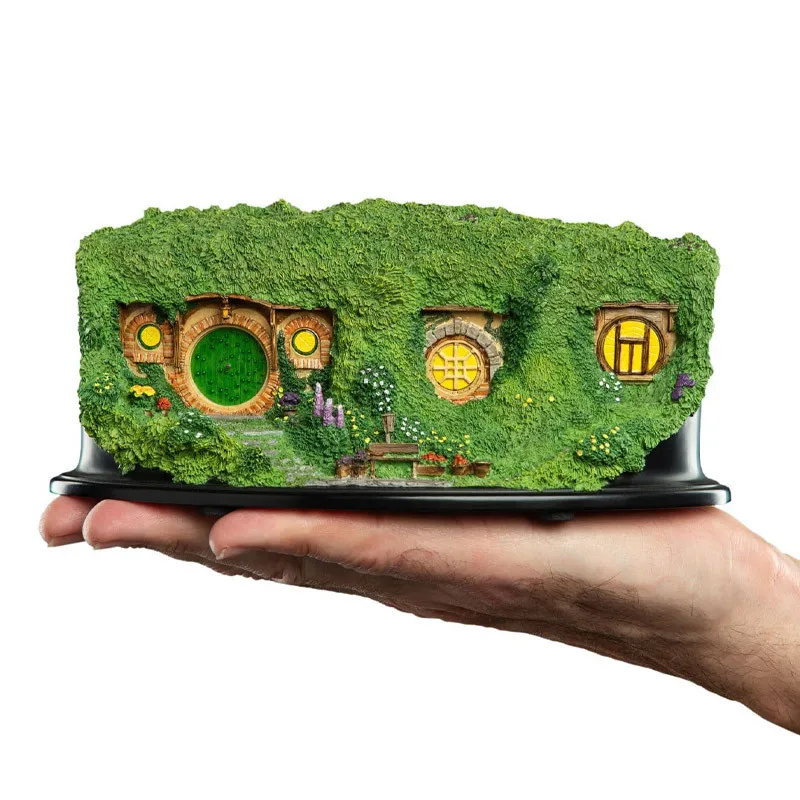 PRÉCOMMANDE - Le Seigneur des Anneaux - Figurine Environnement Hobbit Hole - Bag End - Illuminated Edition