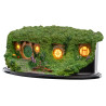 PREORDER - The Lord of the Rings - Figure Environnement Hobbit Hole - Bag End - Illuminated Edition