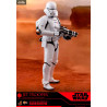 Star Wars Episode IX - Figurine Jet Trooper Blanc ou Rouge, Movie Masterpiece