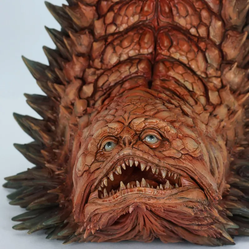 PREORDER - Ultraman - Twin Tail figure, Kaiju Remix Series
