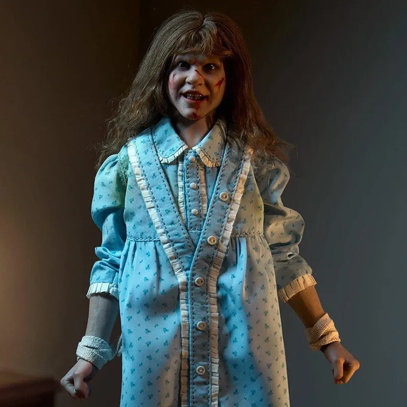 PREORDER - The Exorcist - Regan MacNeil figure
