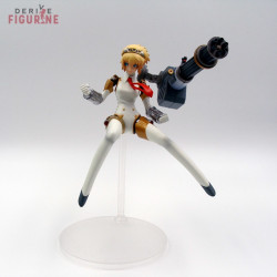 Persona 4: The Ultimate -...