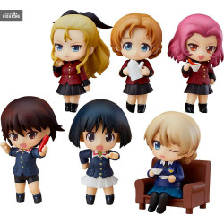 Random figure Girls und...