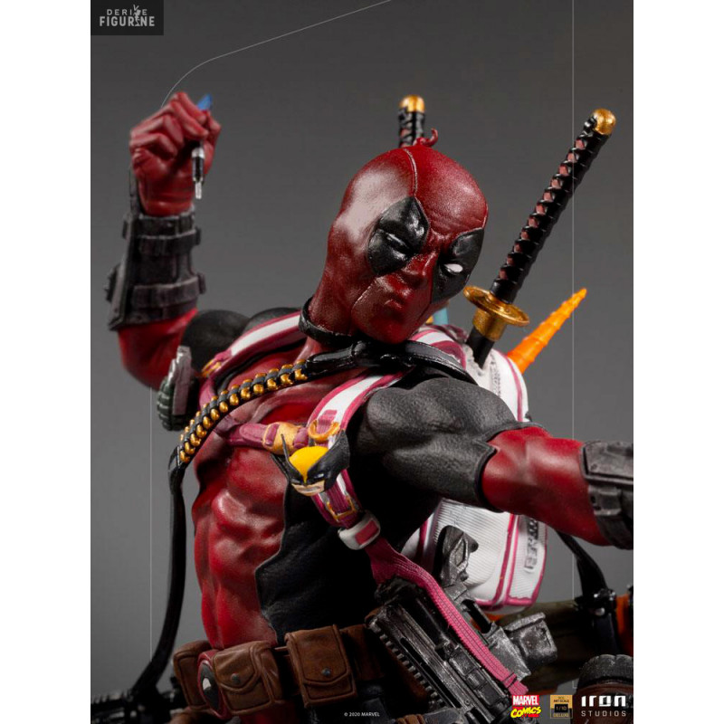 Marvel - Deadpool figure,...