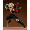My Hero Academia - Figurine Izuku Midoriya ou Katsuki Bakugo, Costume y Pop Up Parade