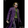 DC Comics, The Dark Knight - Figurine The Joker, Deluxe Art Scale