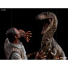 Jurassic Park - Clever Girl figure, Deluxe Art Scale