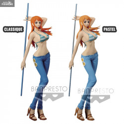 One Piece - Nami figure...