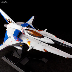 Gradius IV - Figurine Vic...