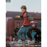 Retour vers le Futur II - Figurine Marty McFly on Hoverboard, Art Scale