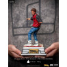 Retour vers le Futur II - Figurine Marty McFly on Hoverboard, Art Scale